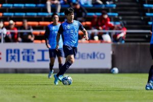 Cầu thủ Công Phượng cần nỗ lực hơn để giành xuất trong đội hình của Yokohama